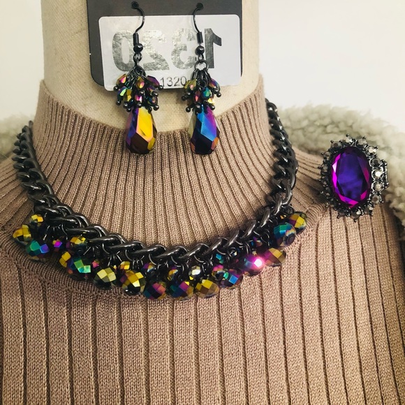 Oil spill with Gunmetal Hardware Three Piece Set!!